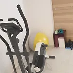 Appartement Beachfront Luxury - Private Infinity Pool, Sauna & Mini-gym Povljana
